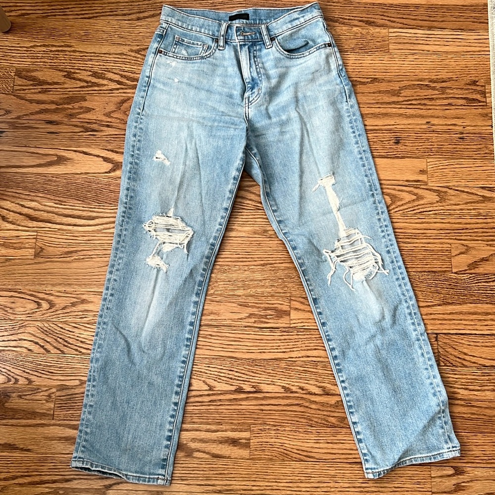 Uniqlo Light Blue Straight Leg Jeans for Women